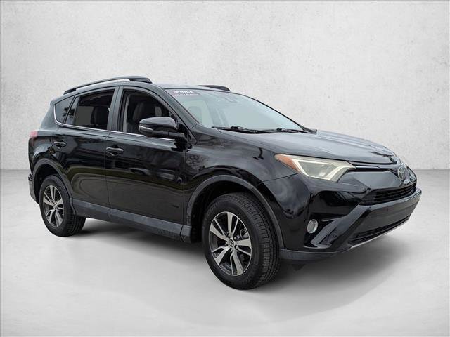 Used 2017 Toyota RAV4 XLE image 3