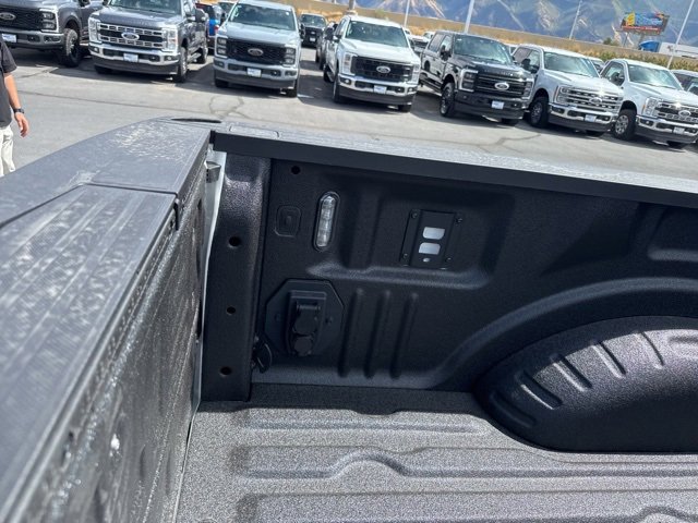 New 2026 Ford F350 Lariat image 14