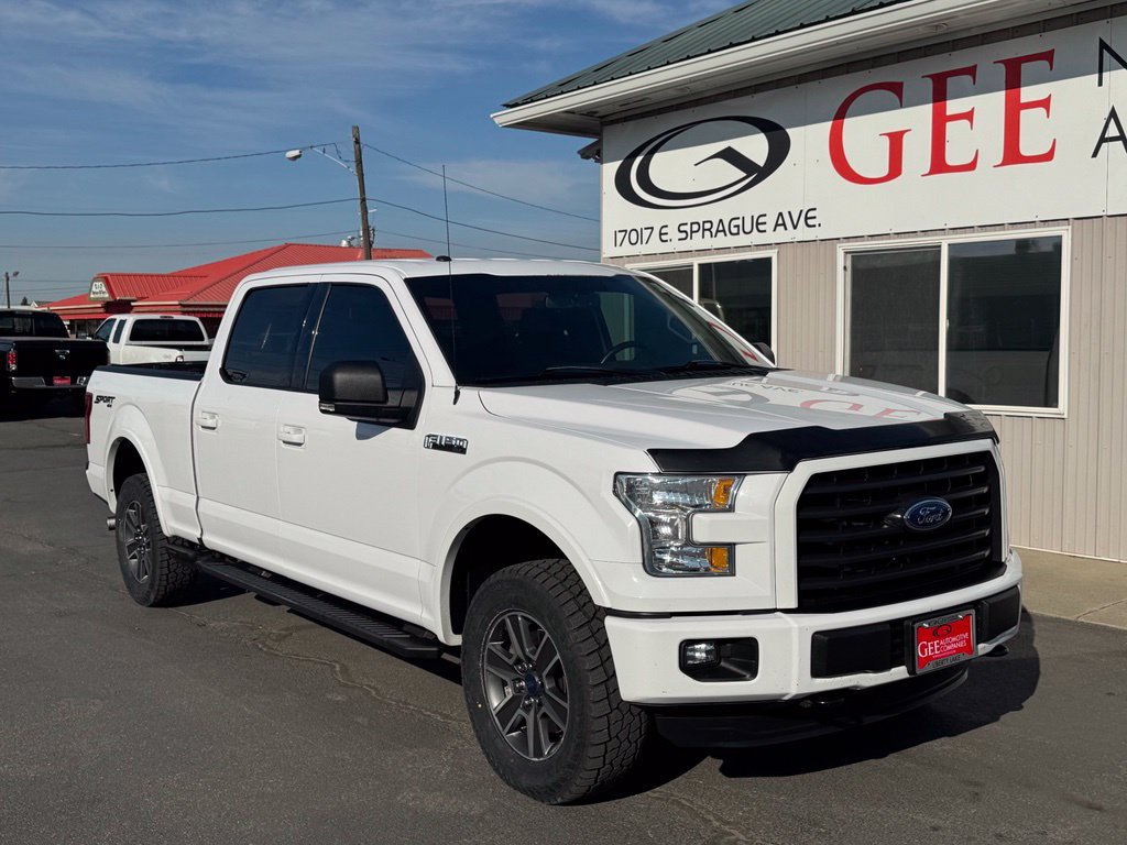Used 2016 Ford F150 XLT w/ Equipment Group 301A Mid AWD/4WD image 9