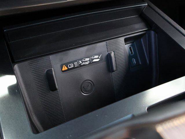 New 2025 GMC Hummer EV 2X w/ LPO, Dark Essentials Package image 34