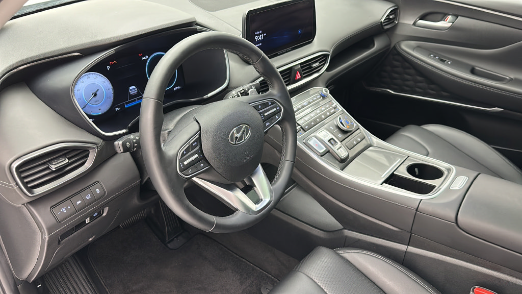 Used 2023 Hyundai Santa Fe SEL w/ Premium Package AWD/4WD image 11