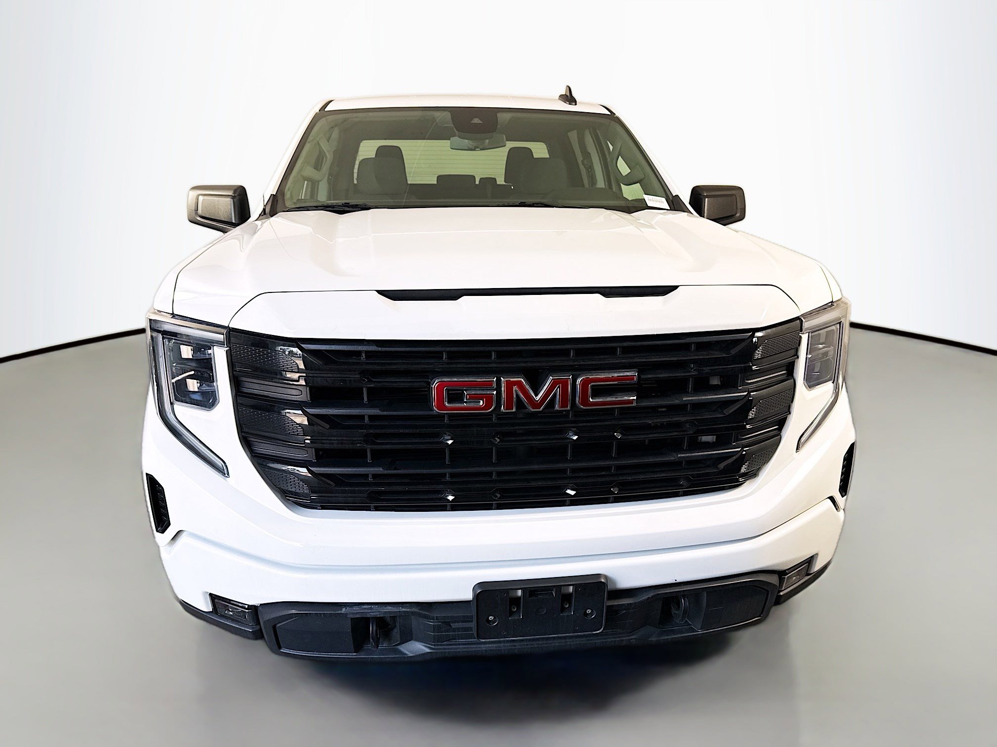 Used 2023 GMC Sierra 1500 Elevation w/ X31 Off-Road Package AWD/4WD image 2