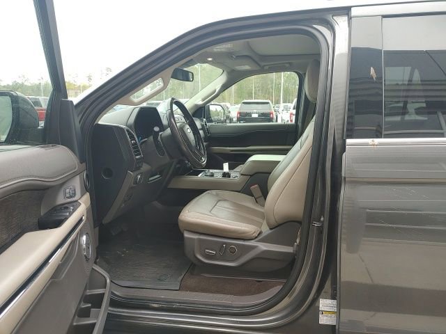 Used 2021 Ford Expedition Limited image 23