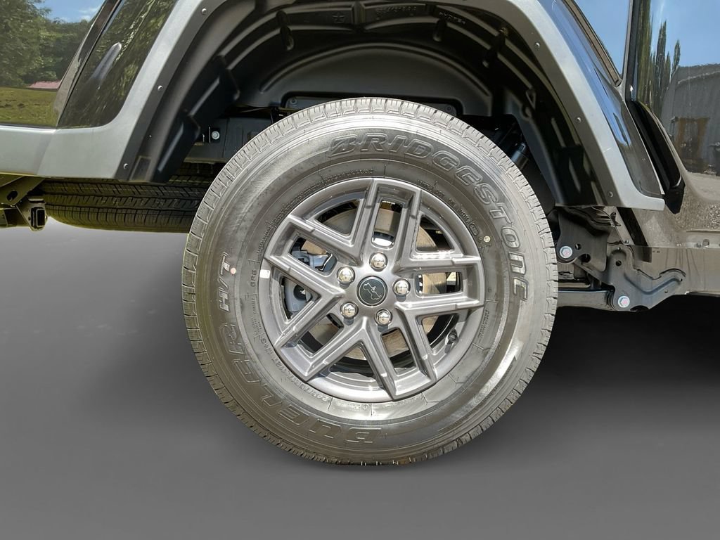 New 2025 Jeep Gladiator Sport AWD/4WD image 15