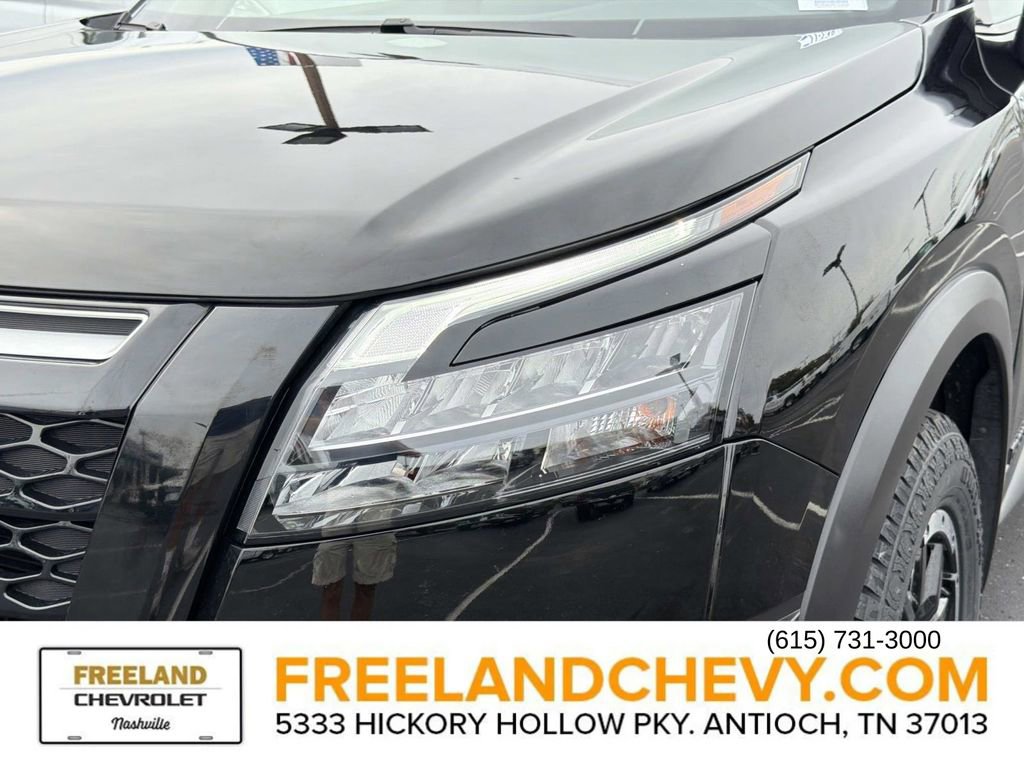 Used 2023 Nissan Pathfinder Rock Creek image 10