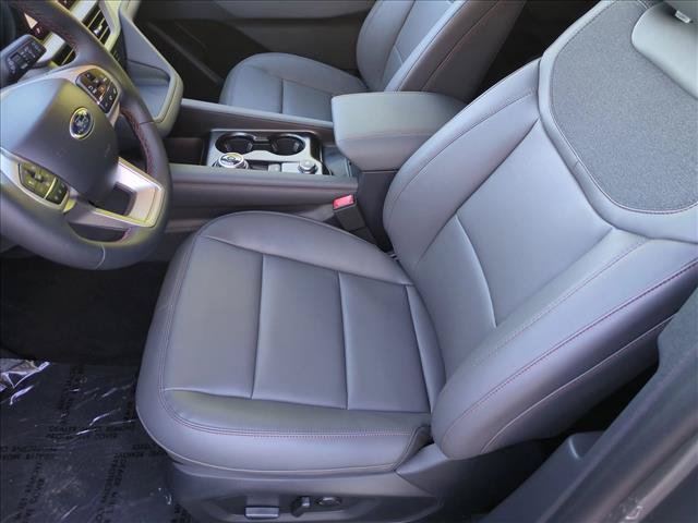 New 2027 Ford Explorer Active w/ Active Comfort Package AWD/4WD image 4