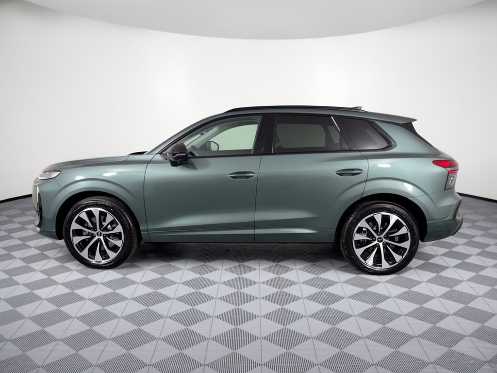 New 2026 Audi Q3 quattro 2.0T AWD/4WD image 2