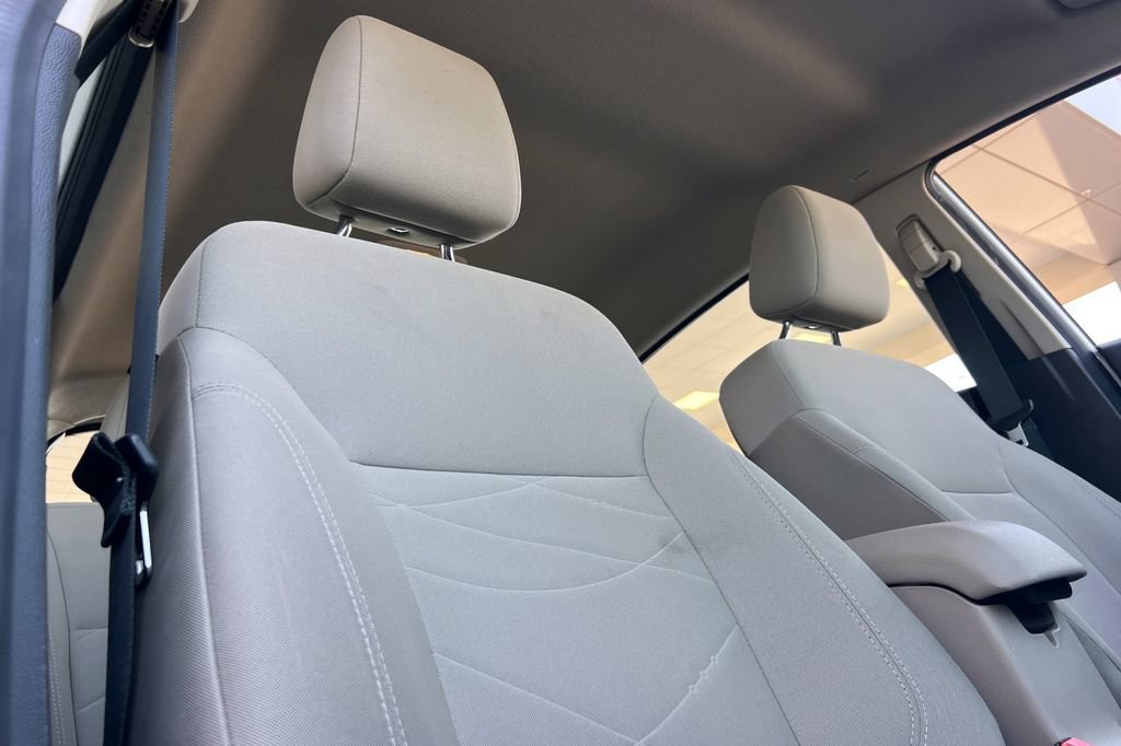 Used 2016 Ford Fiesta SE FWD image 19