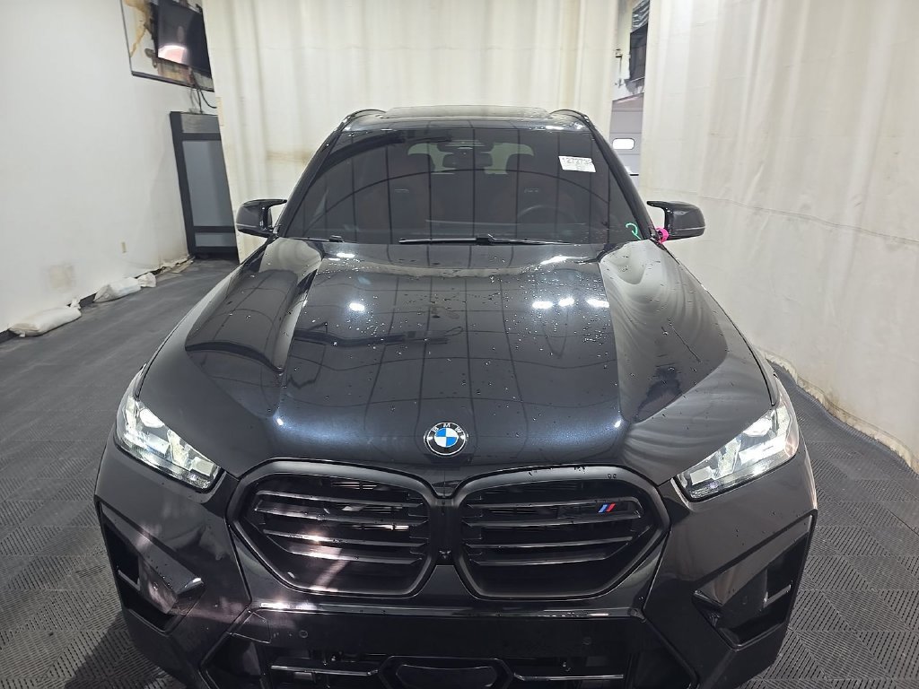 Used 2024 BMW X5 M Competition AWD/4WD image 2