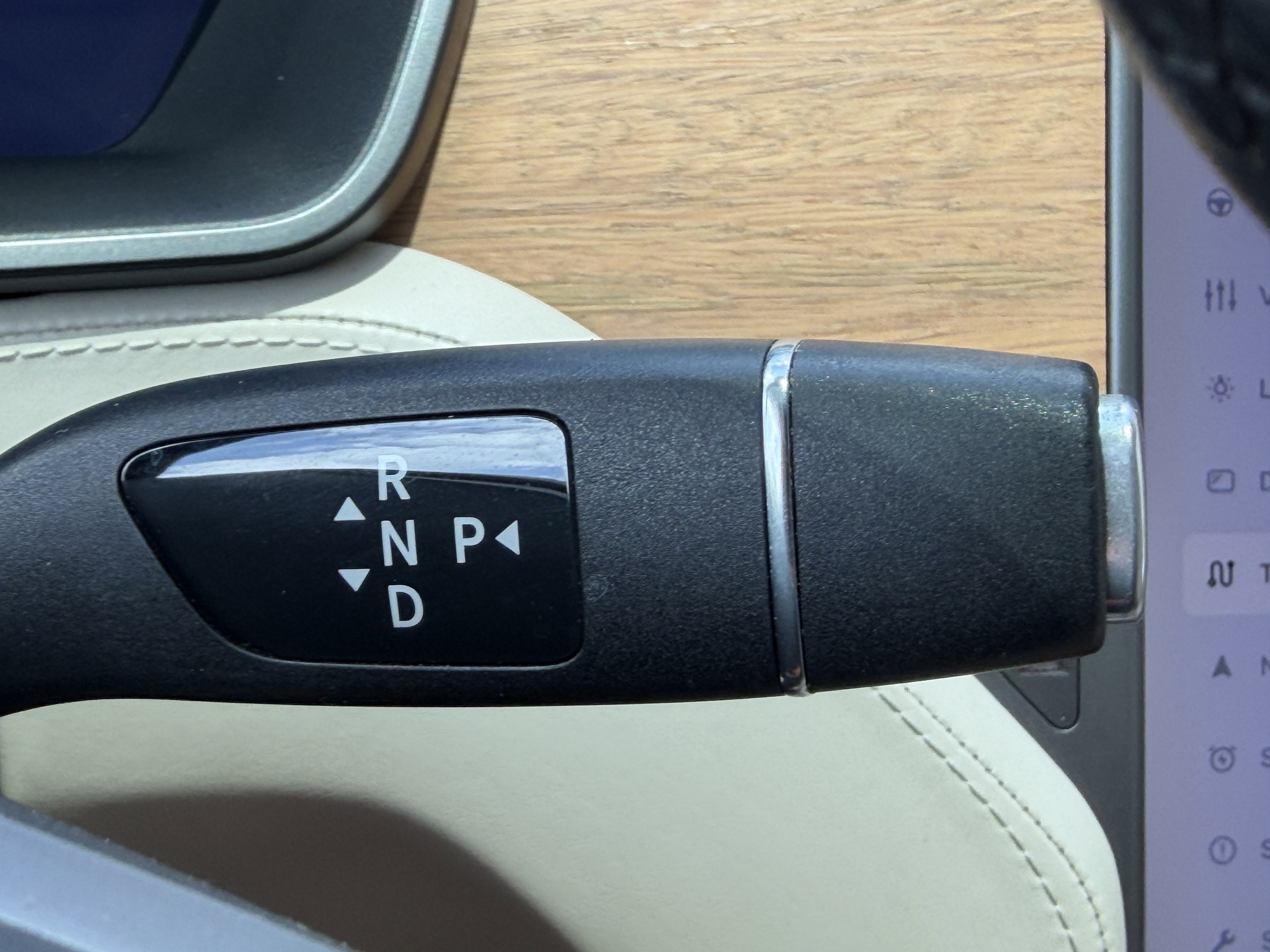 Used 2018 Tesla Model X 75D AWD/4WD image 33