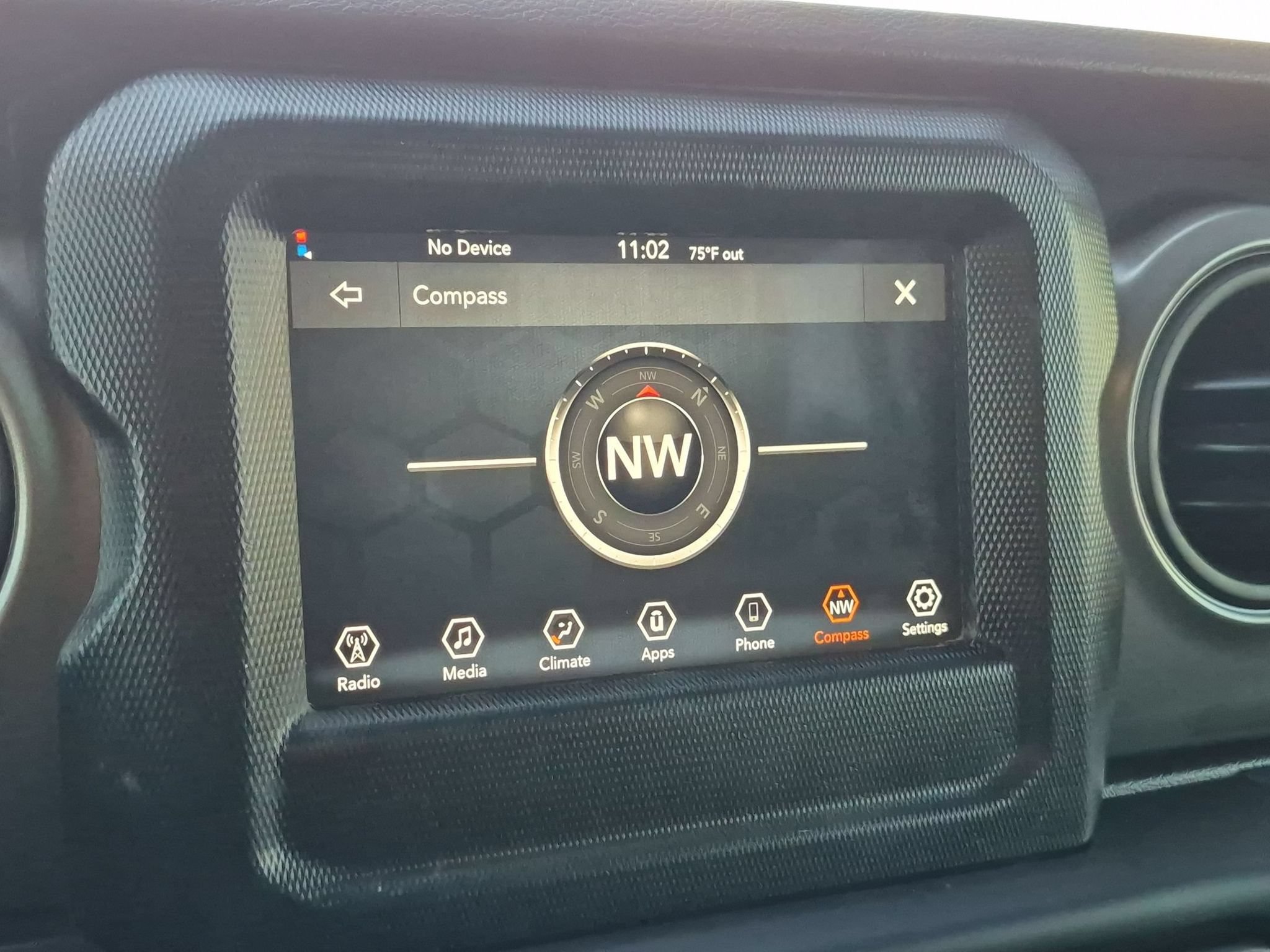 Used 2023 Jeep Gladiator Sport AWD/4WD image 18