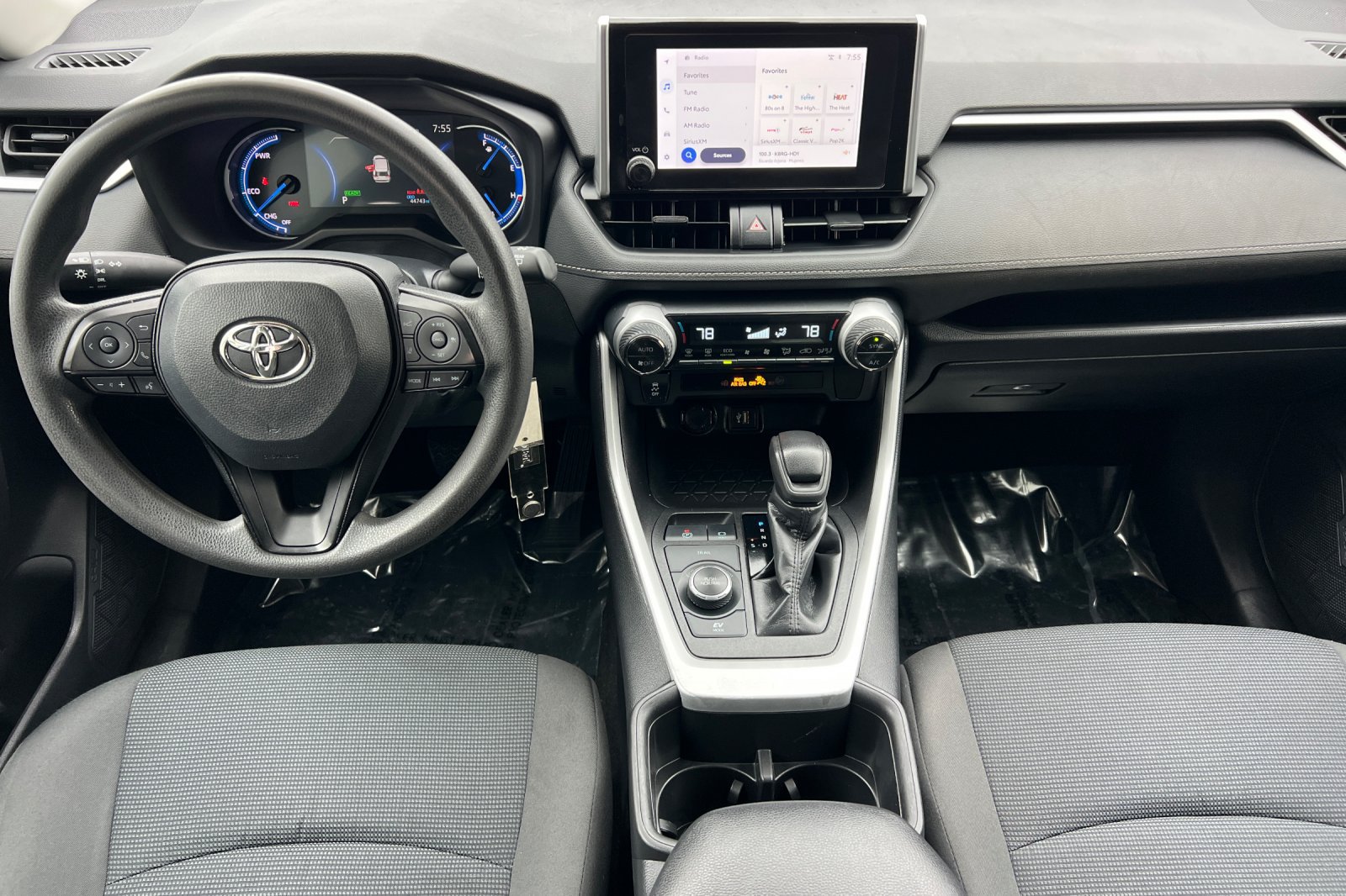 Certified 2024 Toyota RAV4 LE AWD/4WD image 13