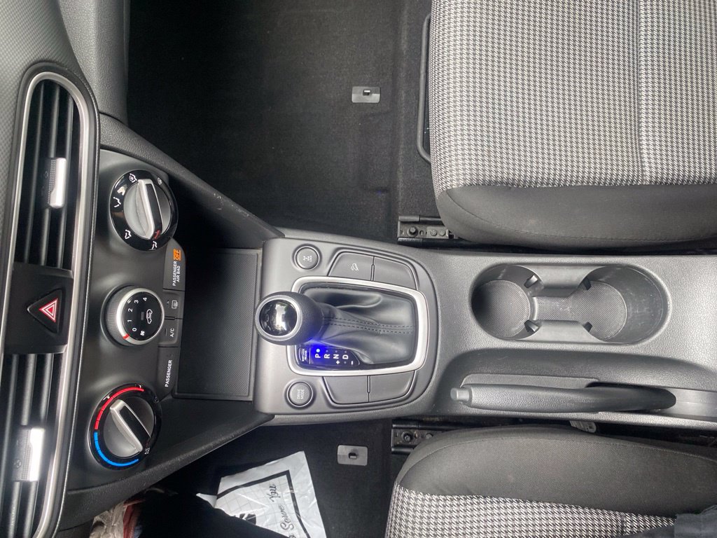 Used 2018 Hyundai Kona SE AWD/4WD image 21