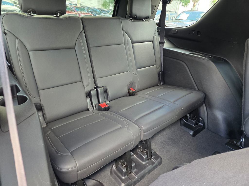 Used 2024 Chevrolet Tahoe LT AWD/4WD image 34
