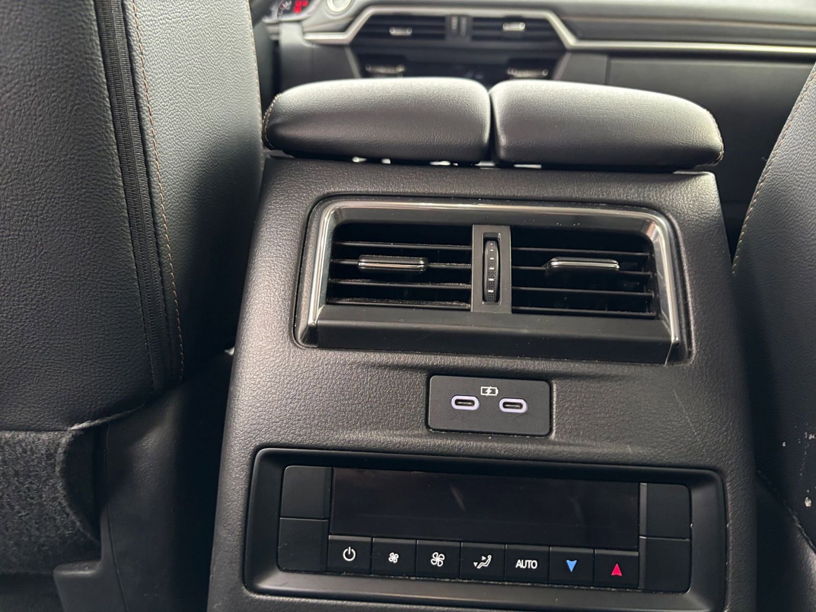 Used 2025 MAZDA CX-90 3.3 Turbo w/ Preferred Package image 25