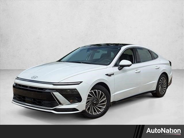 Used 2025 Hyundai Sonata Limited image 1