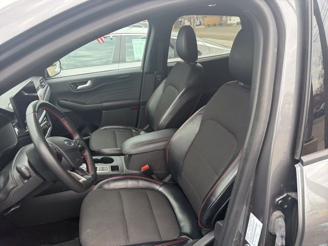 Used 2024 Ford Escape ST-Line w/ Tech Pack #1 image 11
