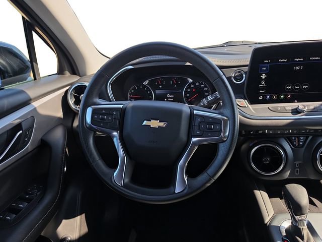 Used 2024 Chevrolet Blazer LT w/ Convenience Package FWD image 12