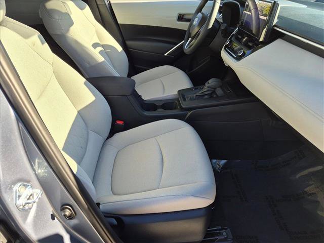 Certified 2026 Toyota Corolla Cross LE FWD image 19