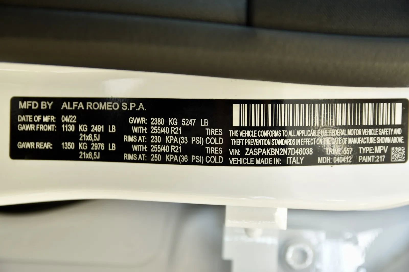 Used 2022 Alfa Romeo Stelvio Veloce image 32