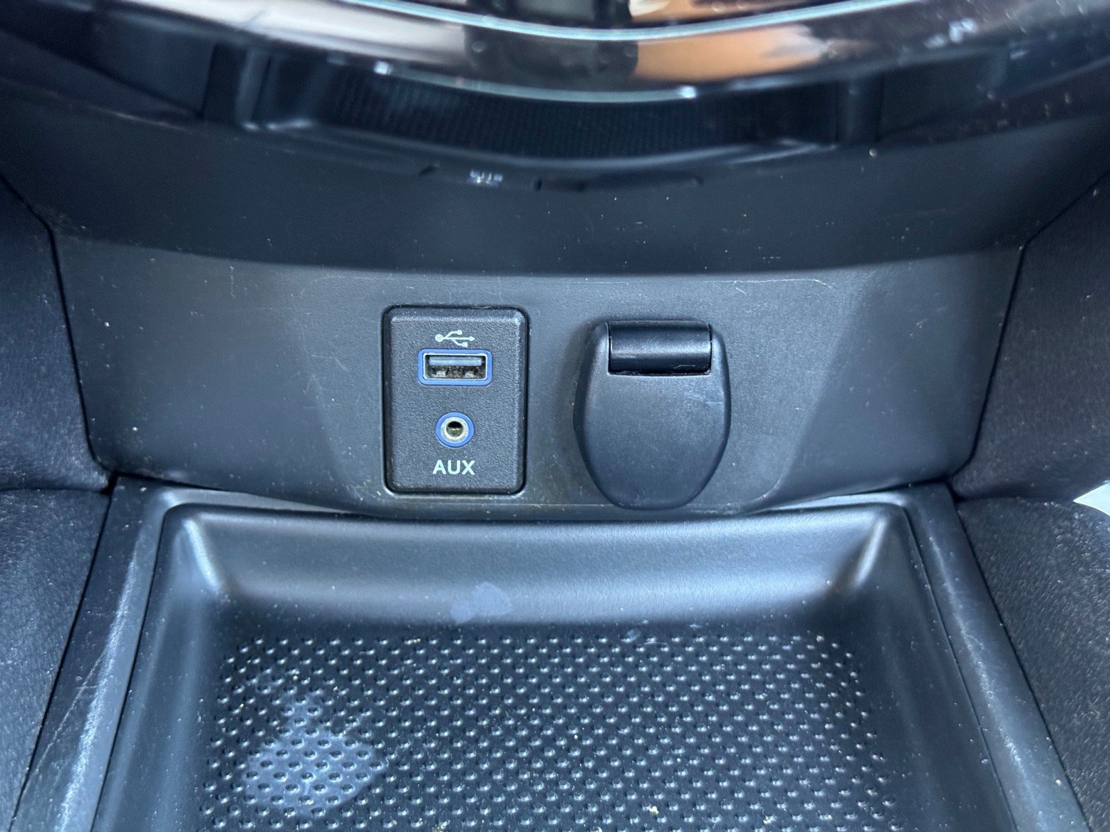 Used 2017 Nissan Rogue S AWD/4WD image 25