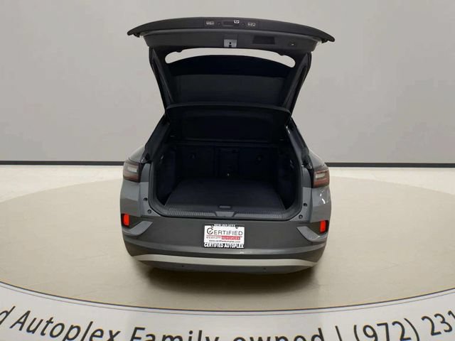 Used 2023 Volkswagen ID.4 Pro S Plus RWD image 9