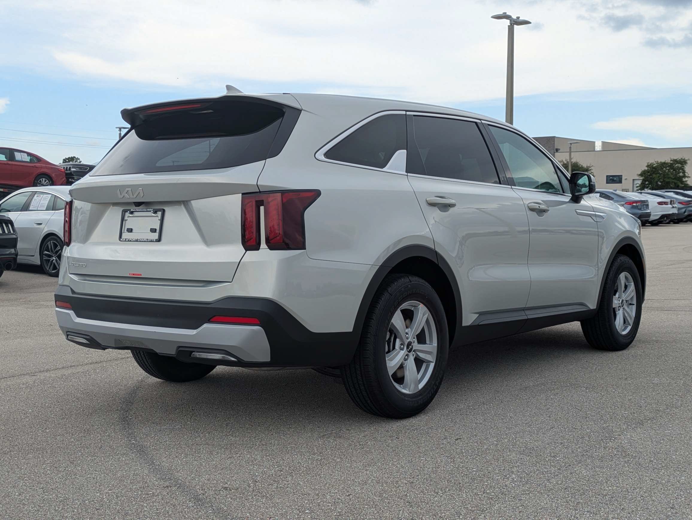 New 2026 Kia Sorento LX FWD image 5
