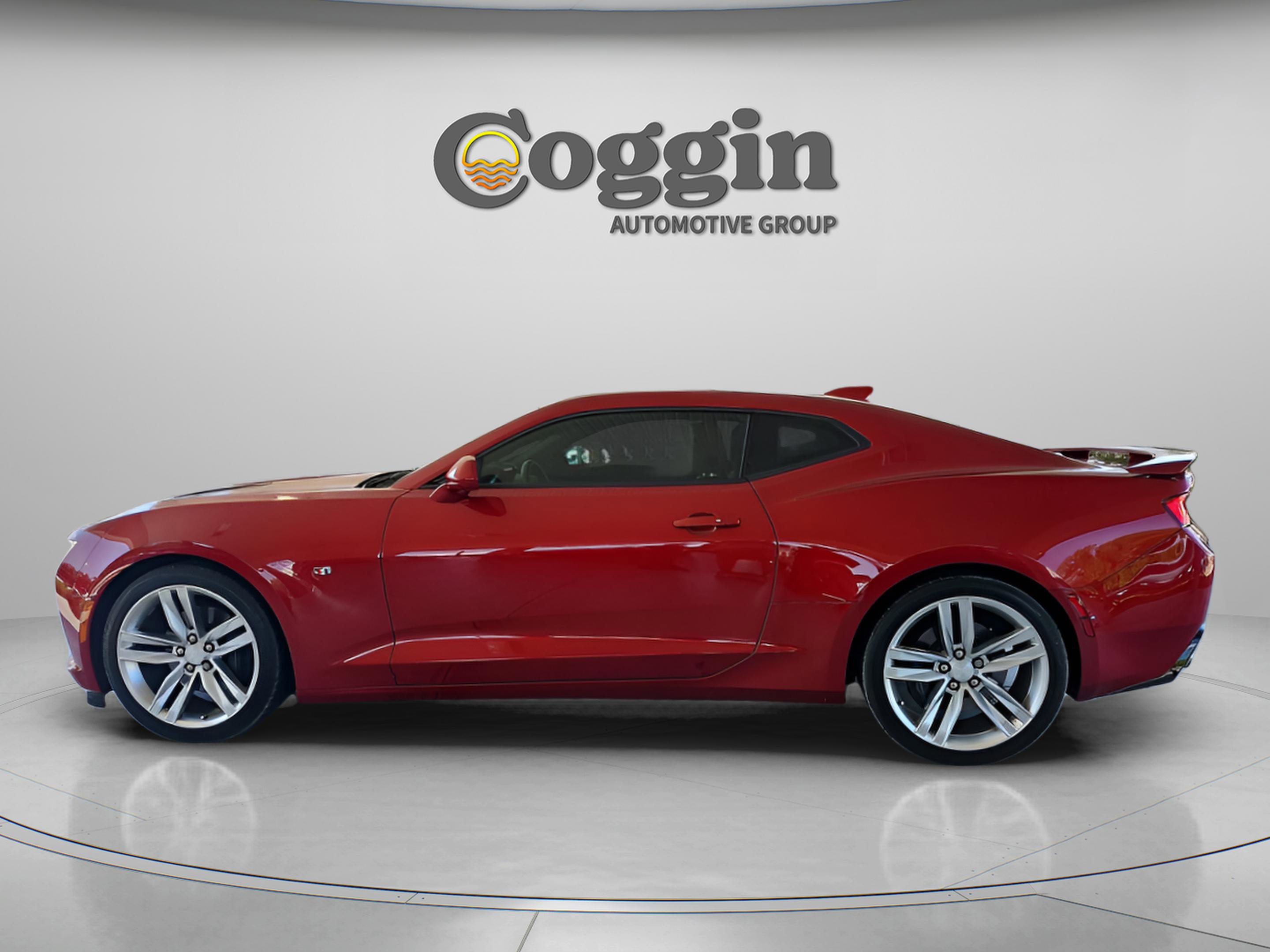 Used 2016 Chevrolet Camaro SS RWD image 2