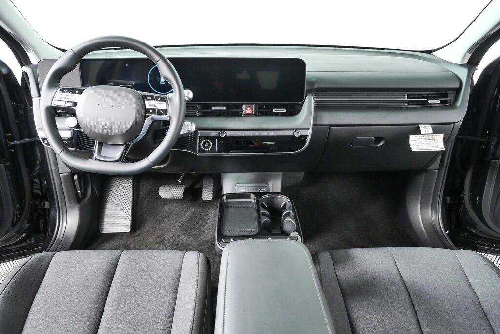 New 2026 Hyundai Ioniq 5 SE RWD image 7