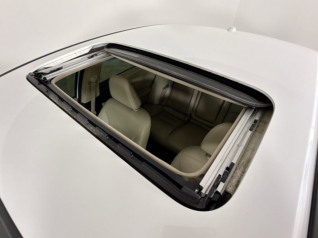 Used 2017 Honda Accord Touring image 24