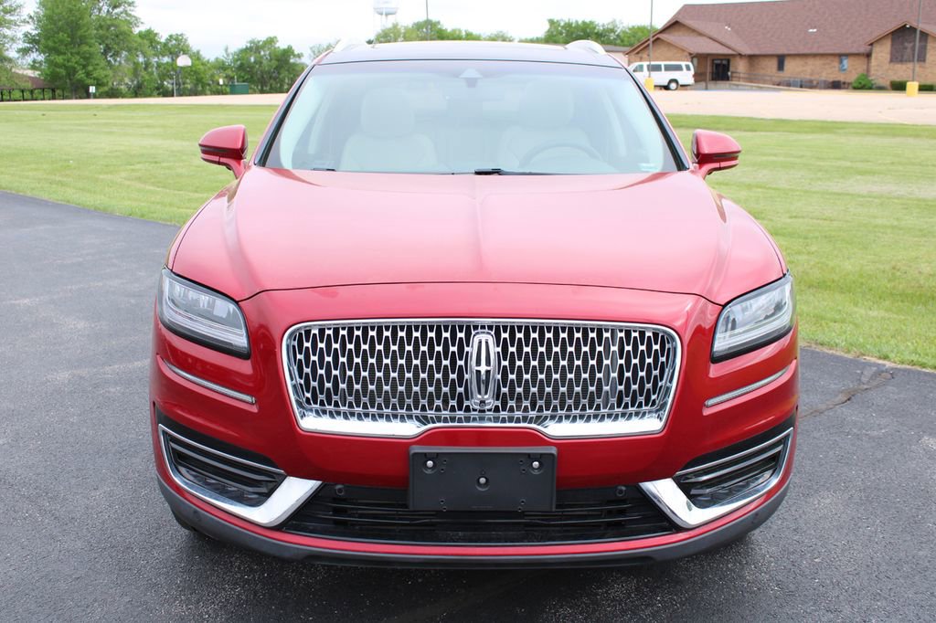 Used 2020 Lincoln Nautilus Reserve FWD image 2