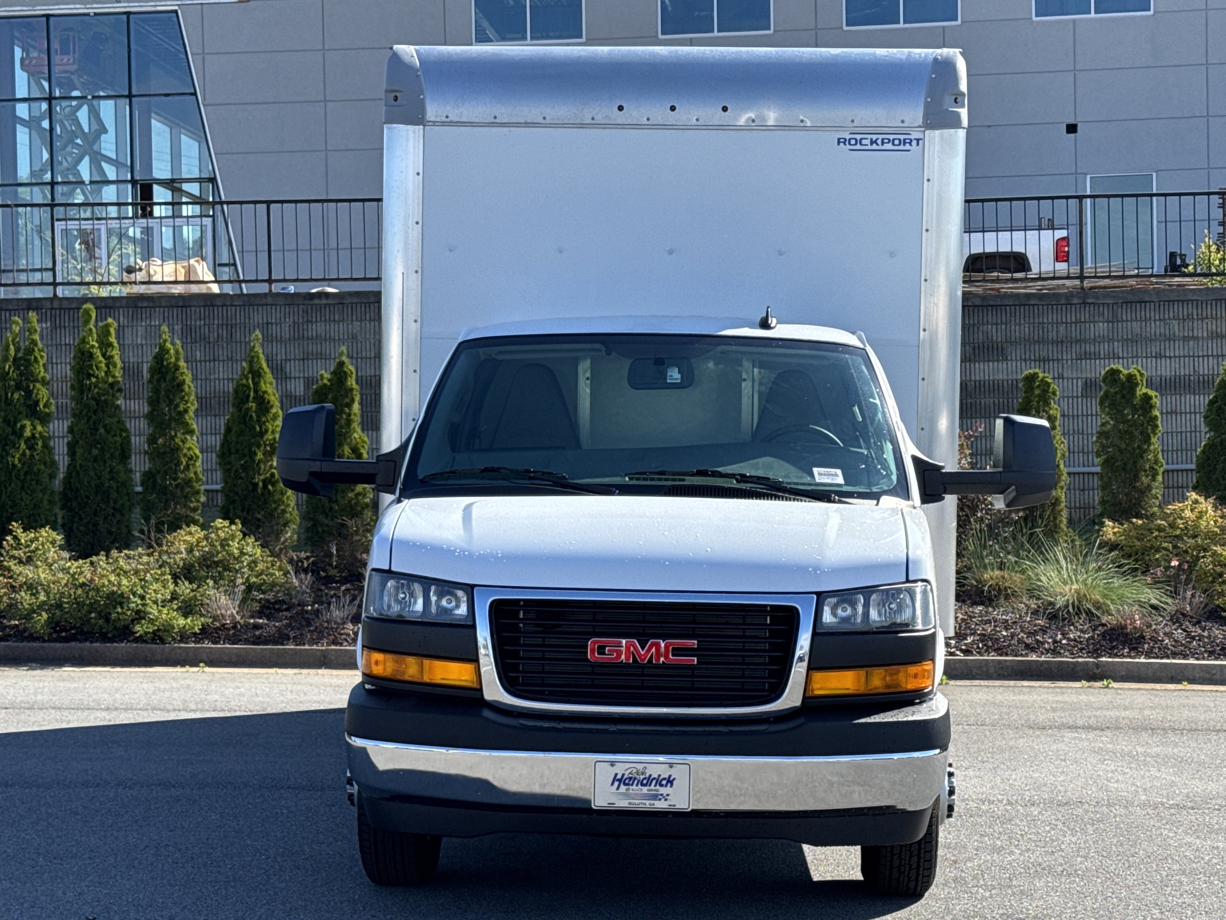 New 2026 GMC Savana 3500 Extended w/ Power Convenience Package RWD image 3