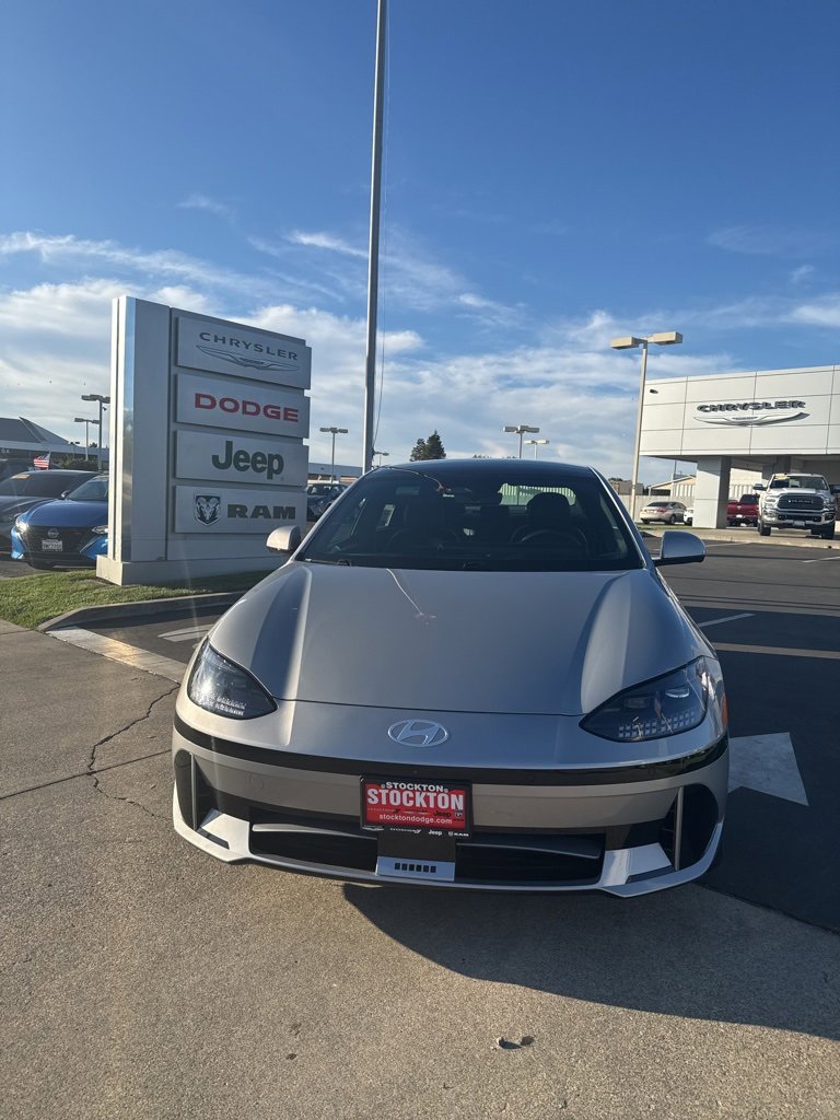 Used 2023 Hyundai Ioniq 6 Limited image 10