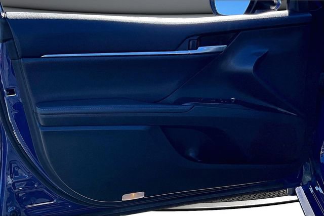 Used 2024 Toyota Camry XLE w/ Navigation Package image 20