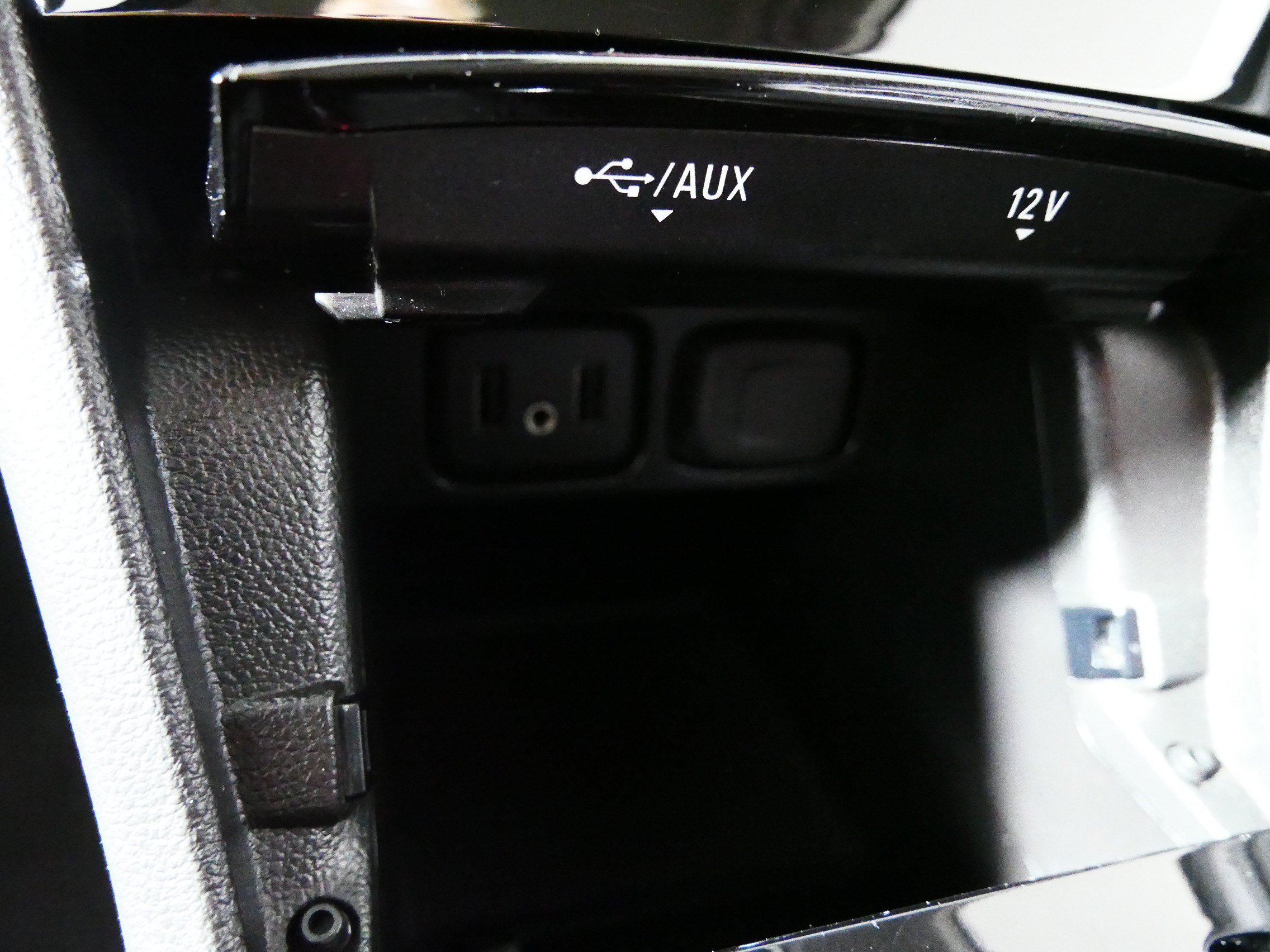 Used 2018 Buick Encore Preferred AWD/4WD image 29