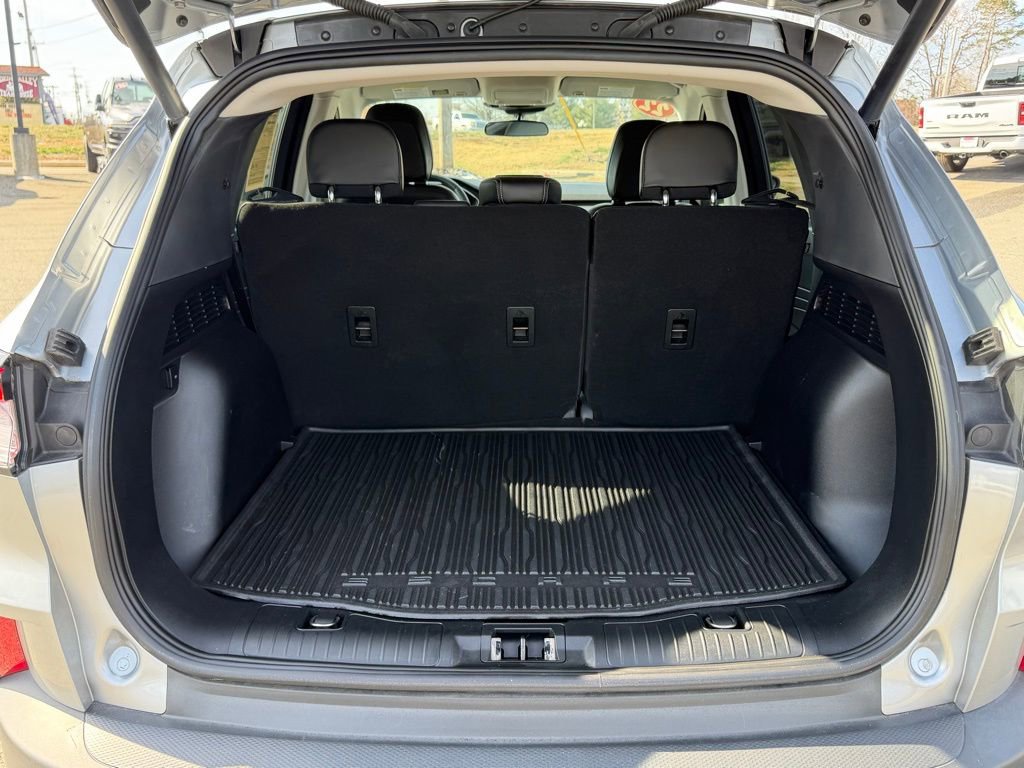 Used 2022 Ford Escape SEL image 5