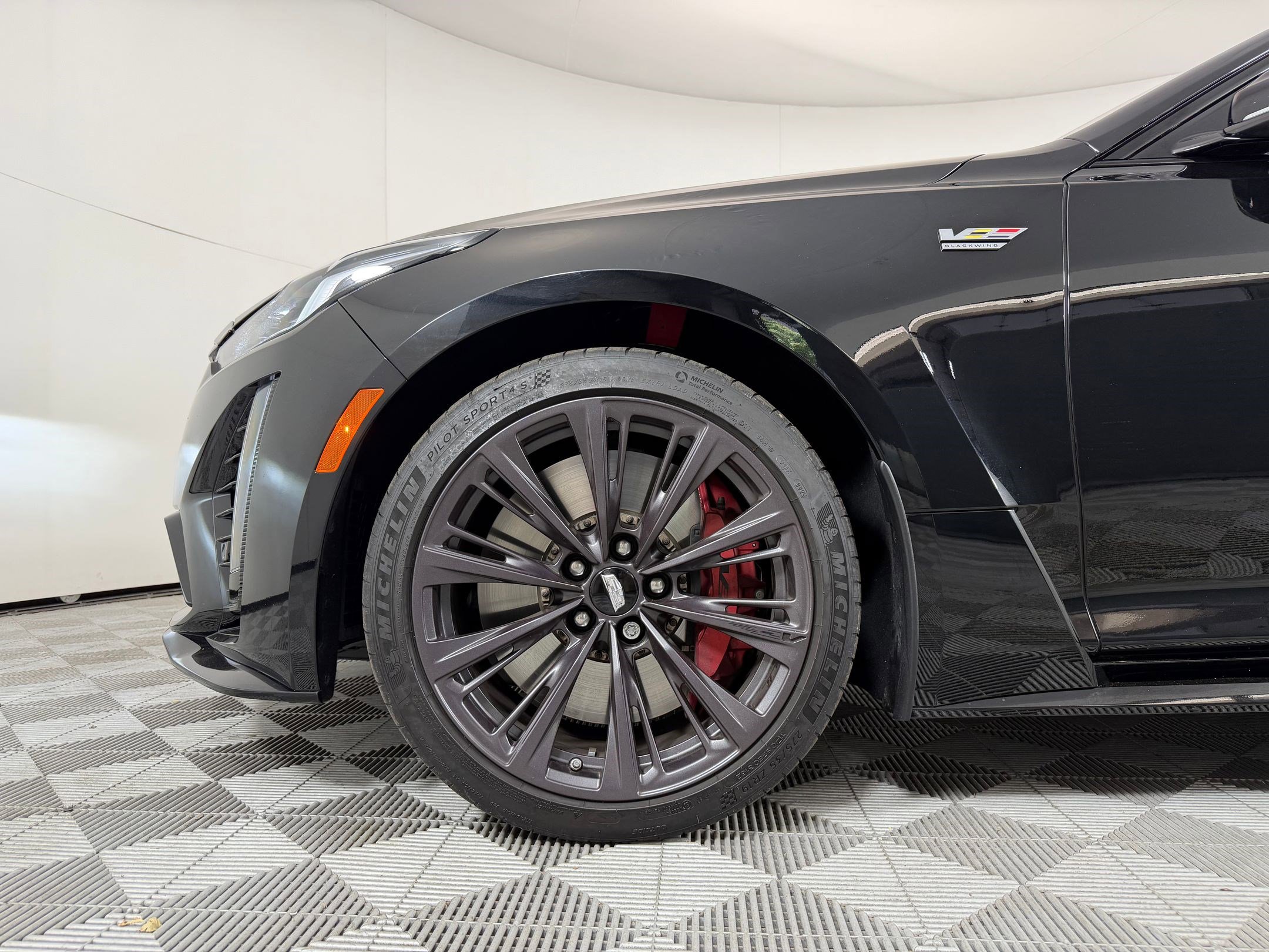 Used 2024 Cadillac CT5 V Blackwing w/ Parking Package RWD image 10