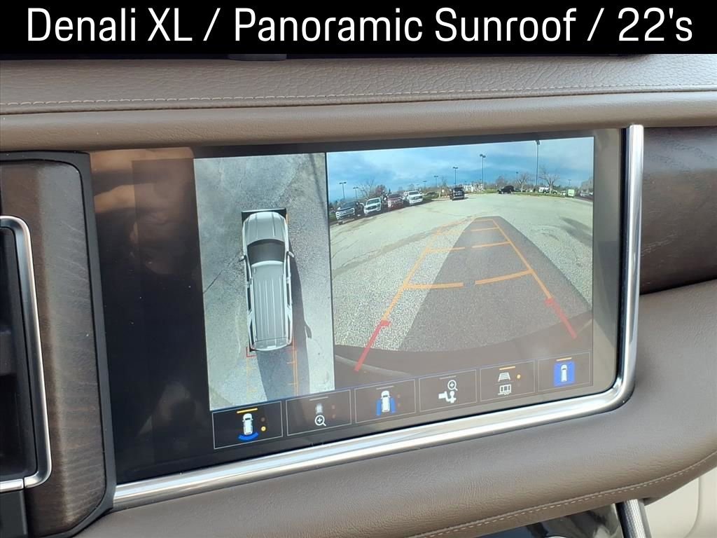 Used 2022 GMC Yukon XL Denali image 27