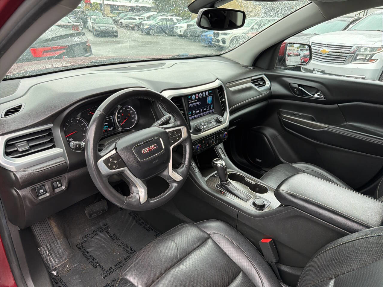 Used 2017 GMC Acadia SLT image 29