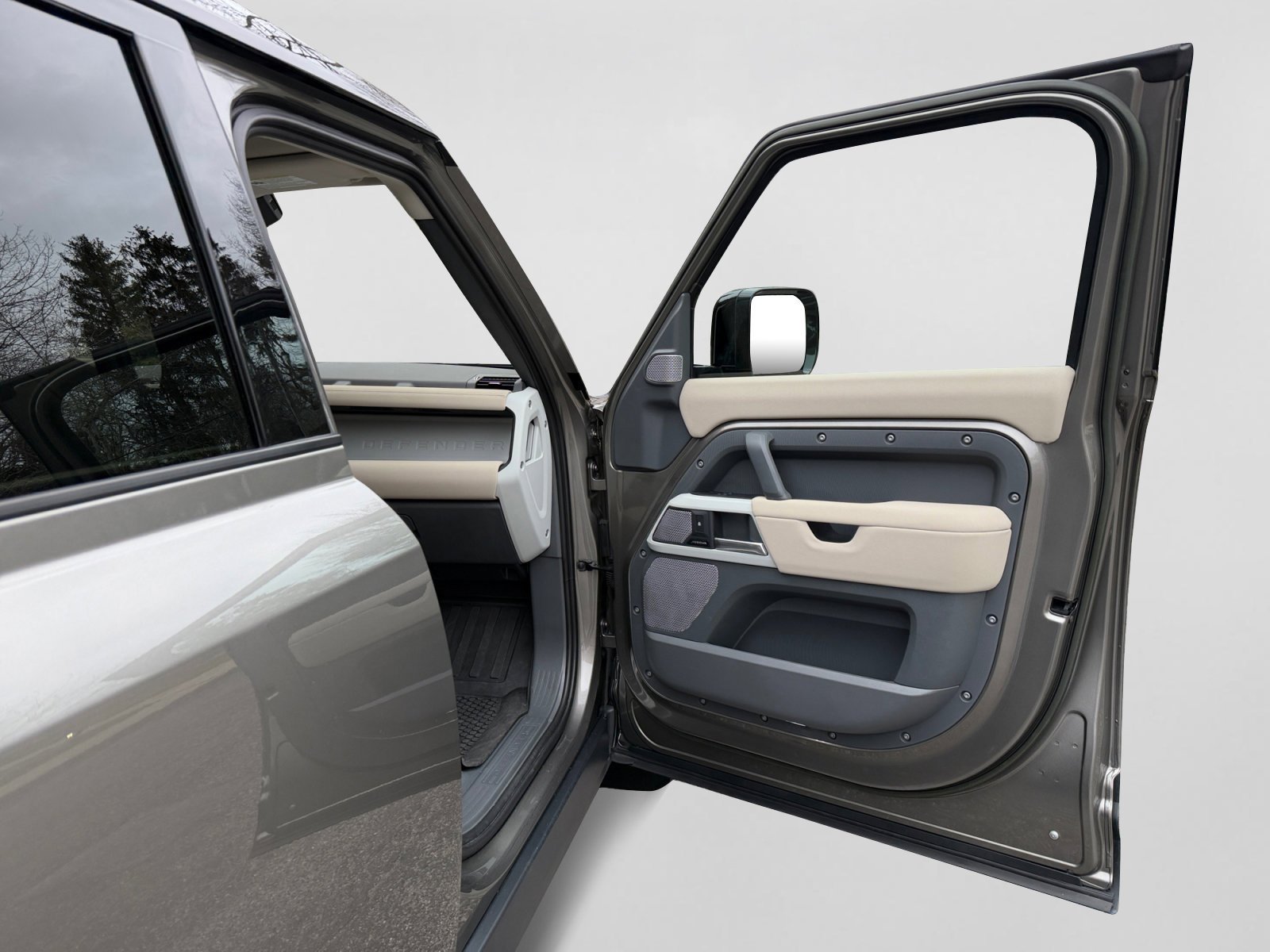 Certified 2023 Land Rover Defender 130 S image 24