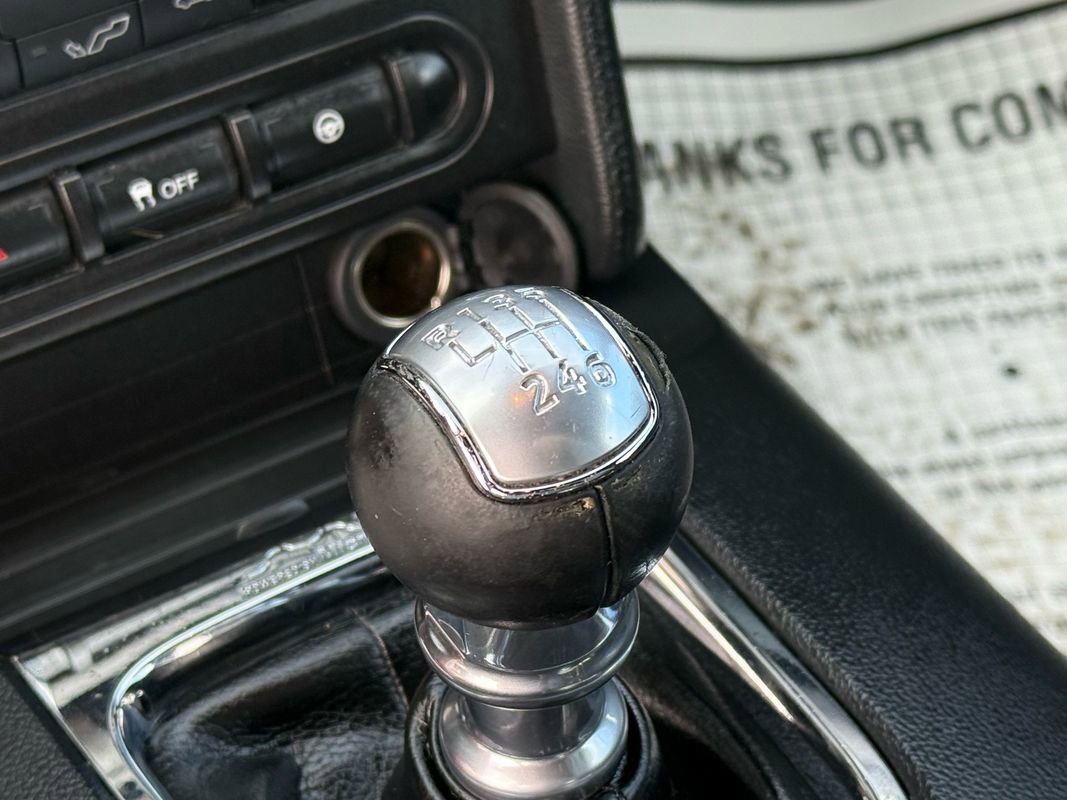 Used 2015 Ford Mustang GT image 11
