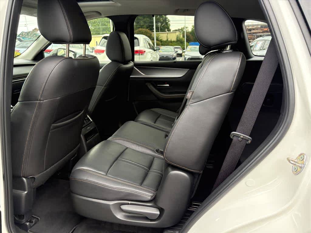 Used 2025 MAZDA CX-70 3.3 Turbo w/ Preferred Package AWD/4WD image 20