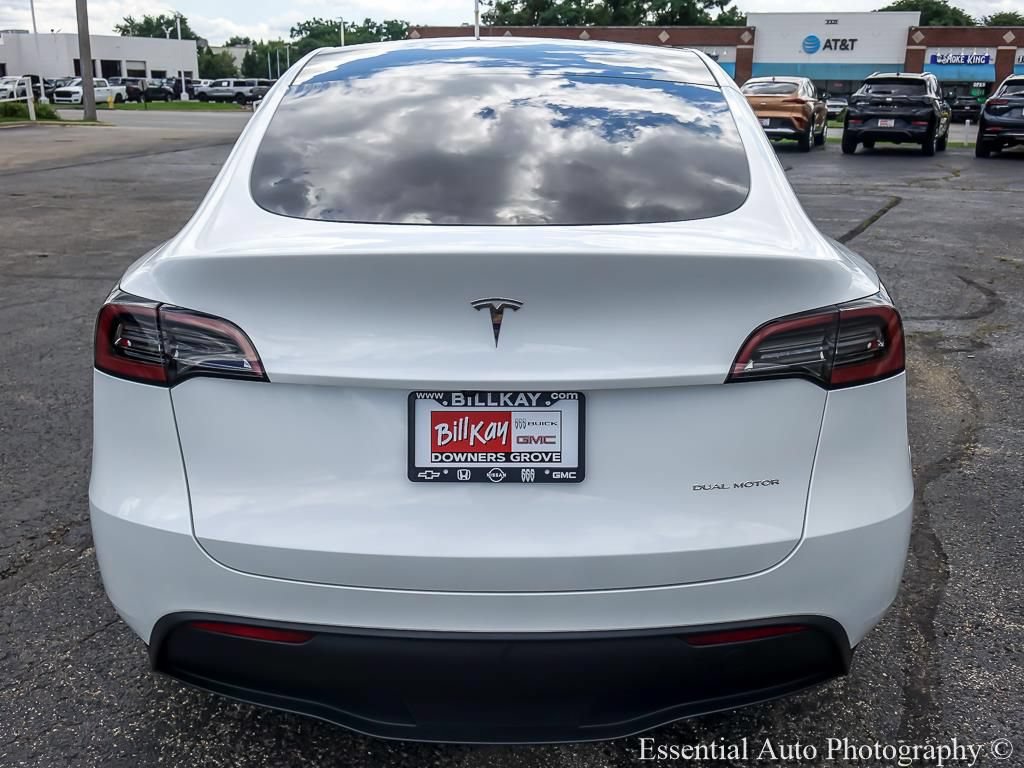 Used 2025 Tesla Model Y Long Range AWD/4WD image 7