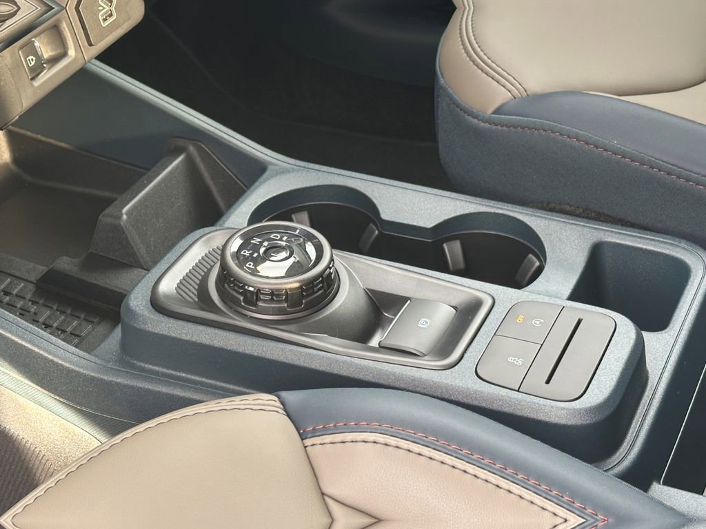 Used 2025 Ford Maverick Lariat image 16