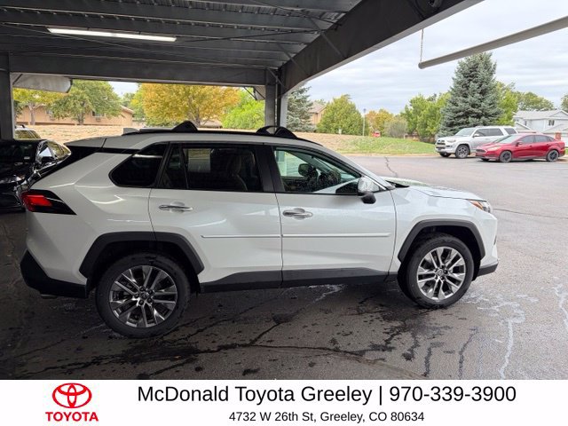 Used 2023 Toyota RAV4 Limited AWD/4WD image 8