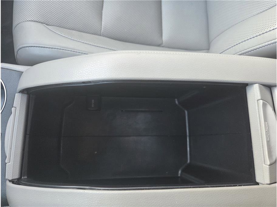 Used 2015 Toyota Highlander Limited w/ Driver Technology Package AWD/4WD image 23