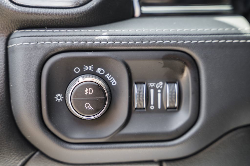 New 2026 RAM 2500 Limited AWD/4WD image 50