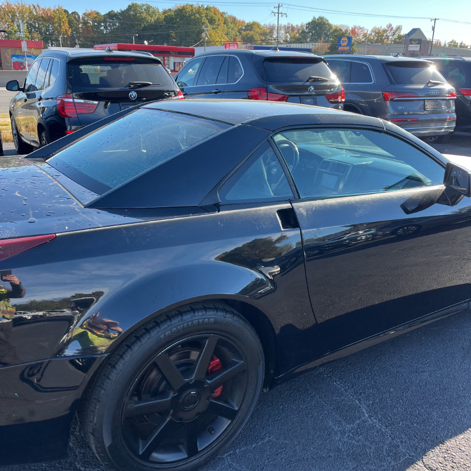 Used 2004 Cadillac XLR 2dr Convertible image 10