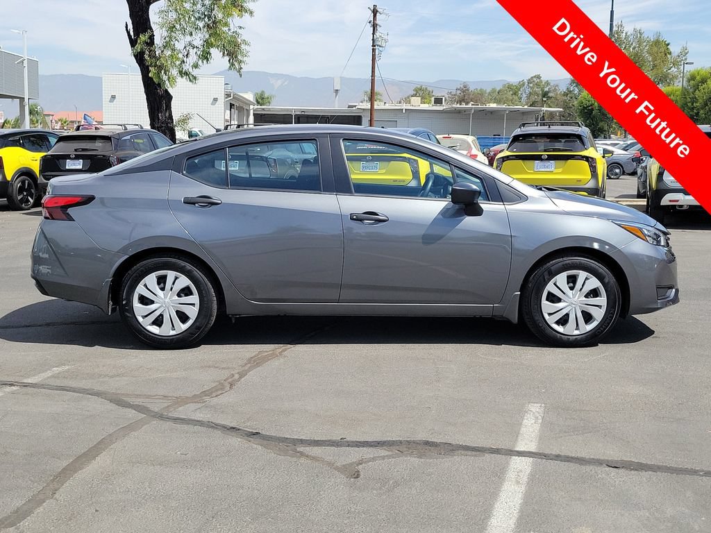 Used 2025 Nissan Versa S w/ Trunk Package FWD image 31