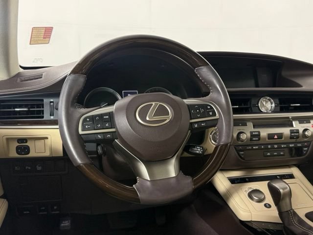 Used 2018 Lexus ES 350 w/ Premier Package FWD image 28